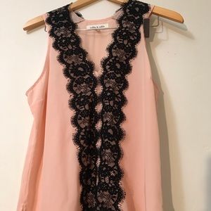 Robbi and Nikki shortsleeved shirt